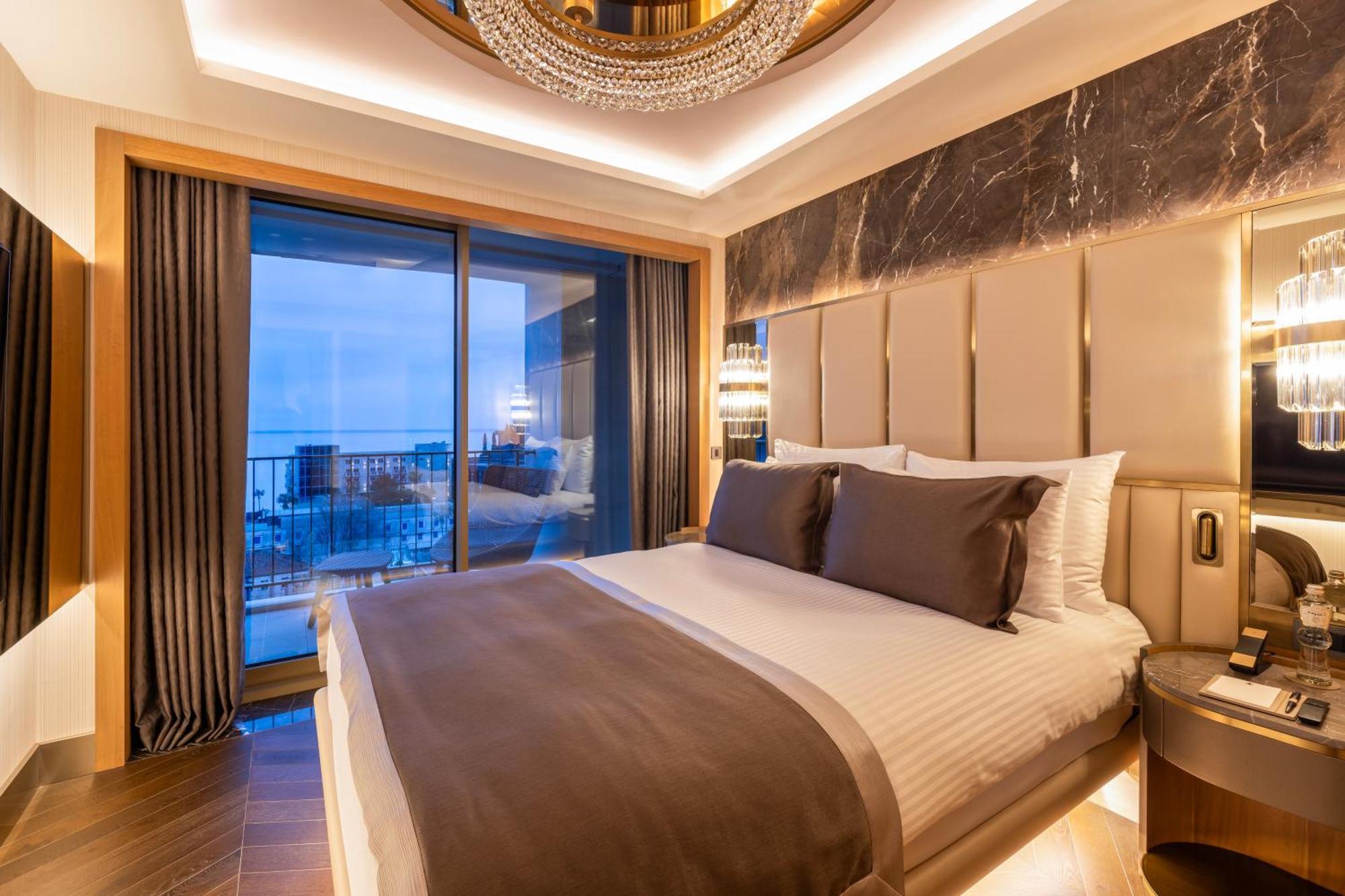 Merit Starlit Hotel & Residences Budva Exteriér fotografie