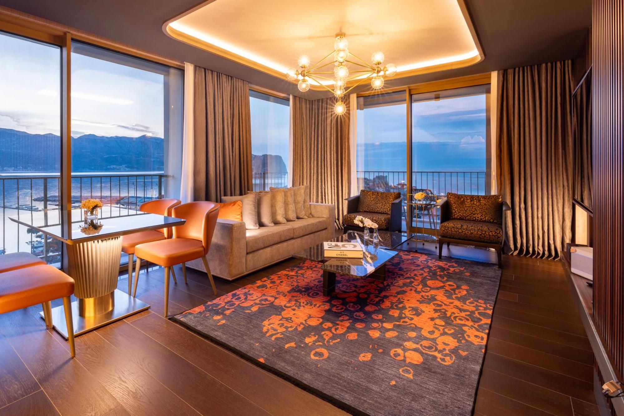 Merit Starlit Hotel & Residences Budva Exteriér fotografie